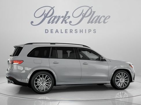 Used 2026 Mercedes-Benz GLS 450 4MATIC image 24