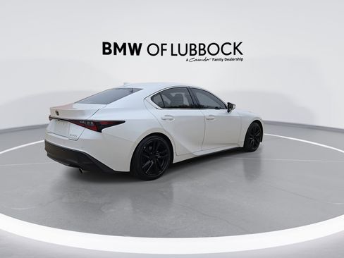 Used 2023 Lexus IS 300 w/ Comfort Package image 8