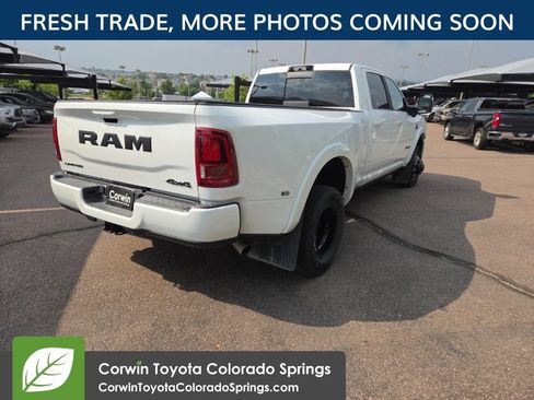 Used 2025 RAM 3500 Limited AWD/4WD image 9