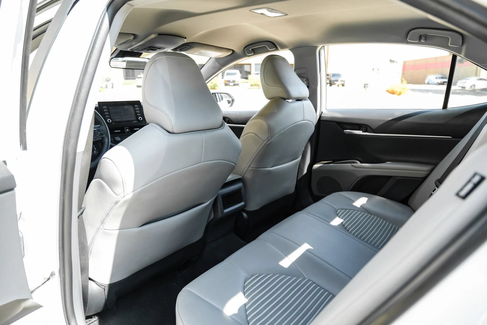 Used 2023 Toyota Camry SE FWD image 35