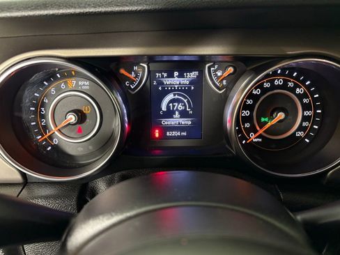 Used 2019 Jeep Wrangler Unlimited Sport S AWD/4WD image 21