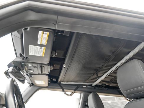 Used 2023 Ford Bronco Wildtrak AWD/4WD image 40