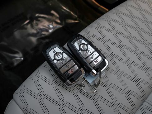 Used 2022 Lincoln Nautilus Black Label AWD/4WD image 61