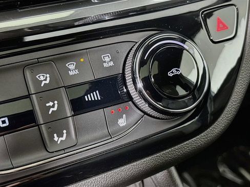 New 2026 Buick Envista Sport Touring w/ Convenience I Package FWD image 18