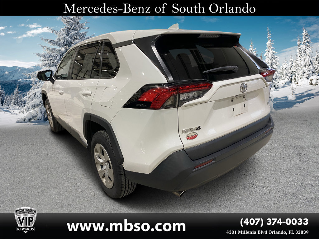 Used 2023 Toyota RAV4 LE FWD image 16