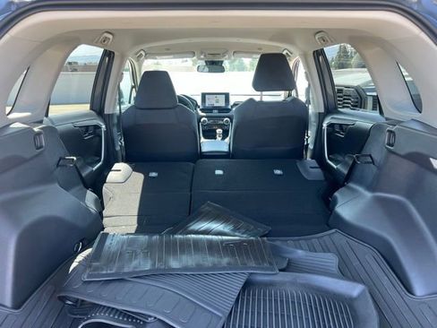 Certified 2025 Toyota RAV4 LE FWD image 41