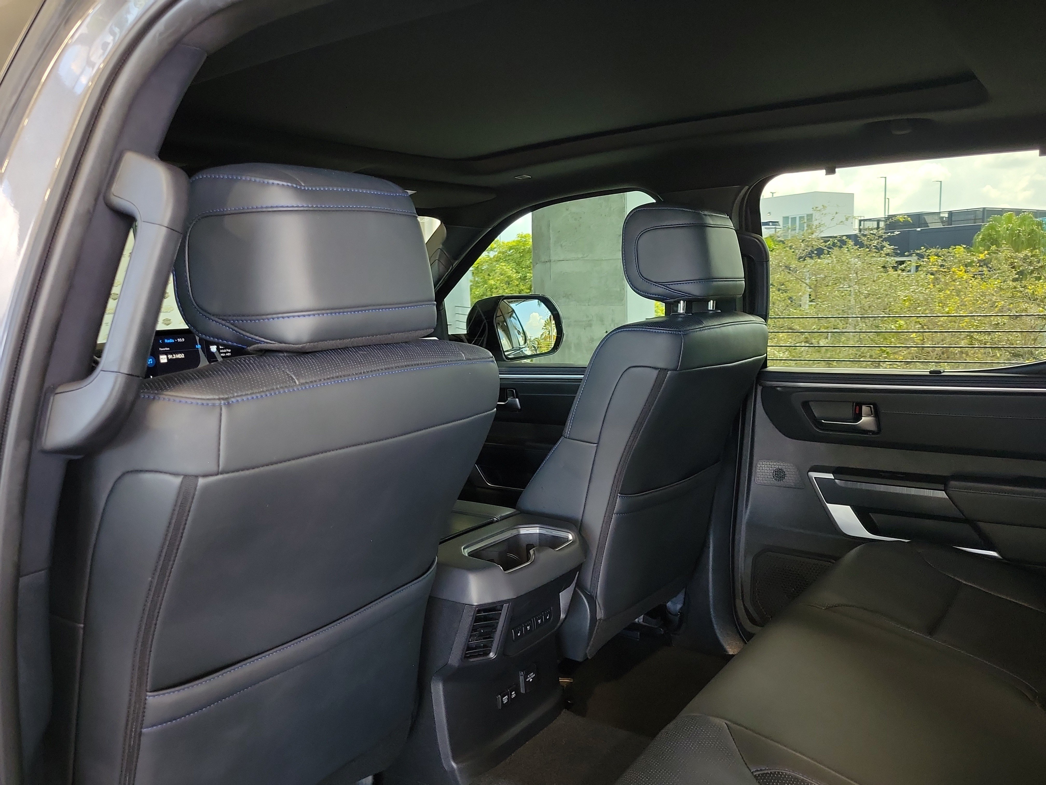 Used 2025 Toyota Tundra Platinum AWD/4WD image 10