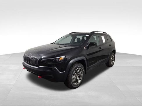Used 2022 Jeep Cherokee Trailhawk w/ Comfort/Convenience Group image 2