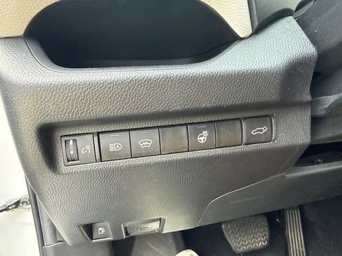 Used 2024 Toyota RAV4 XLE w/ Convenience Package AWD/4WD image 23