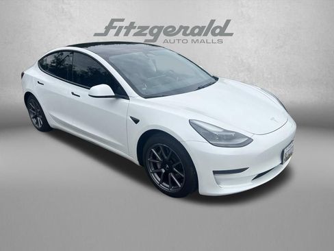 Used 2021 Tesla Model 3 Standard Range Plus RWD image 5