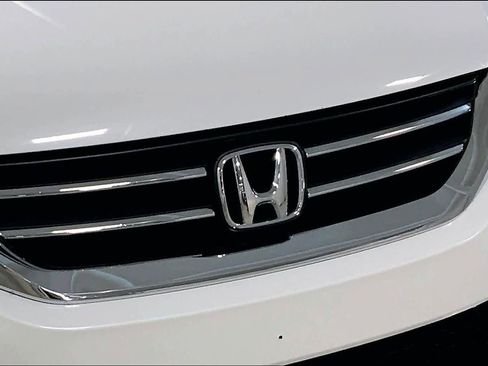 Used 2013 Honda Accord EX-L image 32