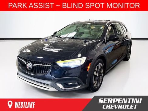 Used 2018 Buick Regal Preferred w/ Sights and Sounds Package image 1