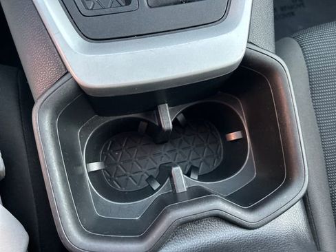 Used 2024 Toyota RAV4 LE image 21