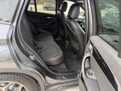 Used 2017 BMW X1 xDrive28i image 17