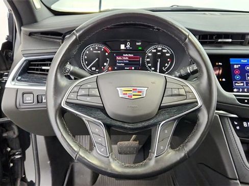 Certified 2024 Cadillac XT5 Premium Luxury w/ LPO, Floor Liner Package image 14