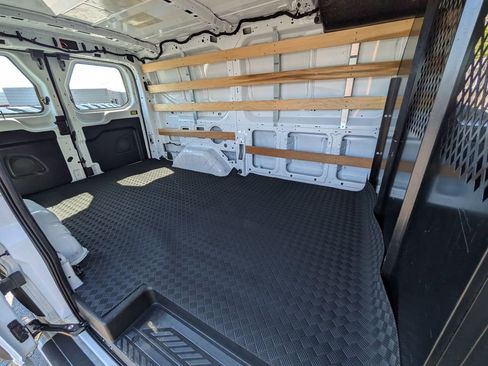 Used 2024 Ford Transit 250 Low Roof w/ Exterior Upgrade Package RWD image 16
