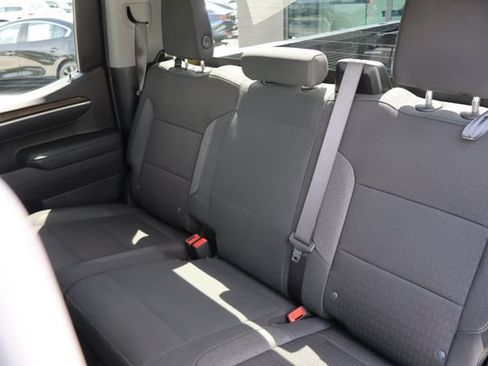 Used 2025 Chevrolet Silverado 1500 LT RWD image 14
