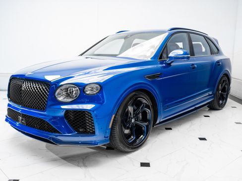 New 2025 Bentley Bentayga image 9