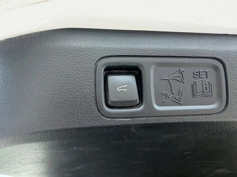 Used 2021 Ford Expedition Max Limited AWD/4WD image 38