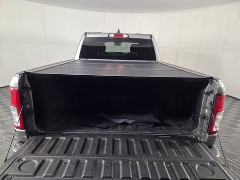 Used 2021 RAM 1500 Big Horn RWD image 29