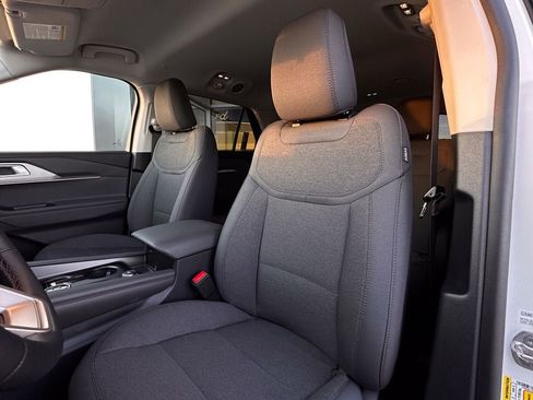 New 2026 Ford Explorer Active image 59