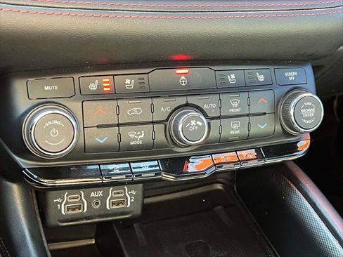 Used 2022 Dodge Durango R/T w/ Blacktop Package image 29