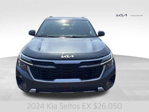Certified 2024 Kia Seltos EX AWD/4WD image 3
