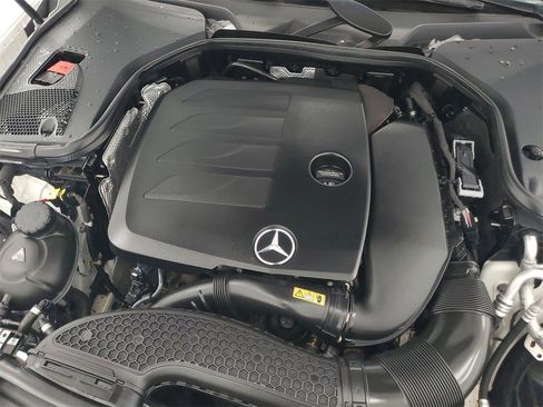 Used 2020 Mercedes-Benz E 350 4MATIC Sedan image 11