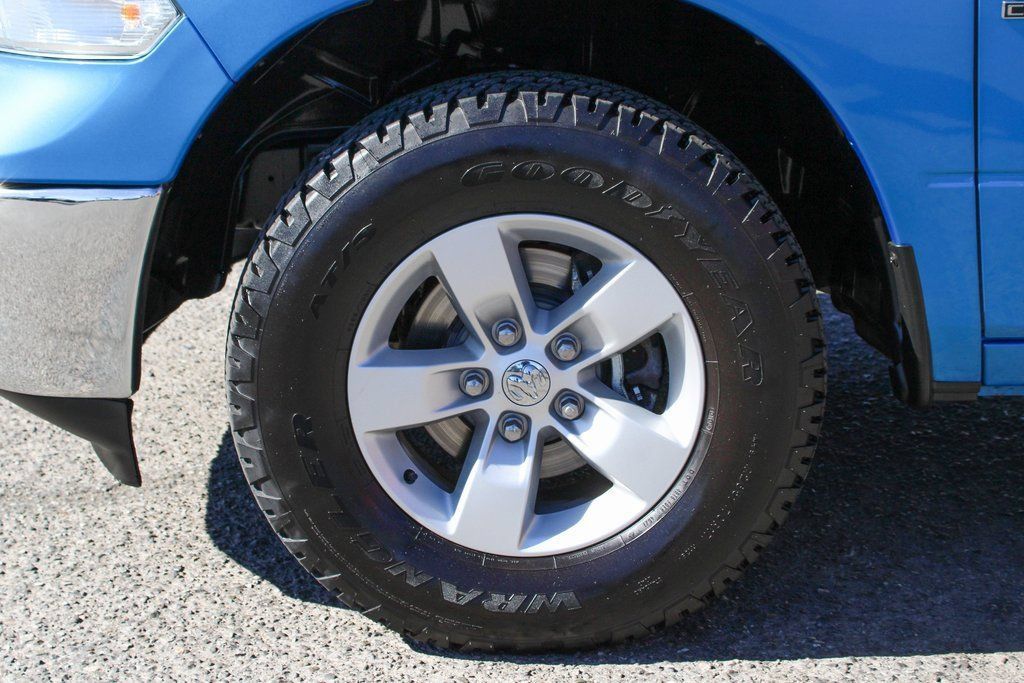 Used 2021 RAM 1500 Classic SLT AWD/4WD image 41