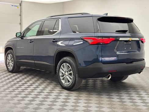 Used 2023 Chevrolet Traverse LT FWD image 11