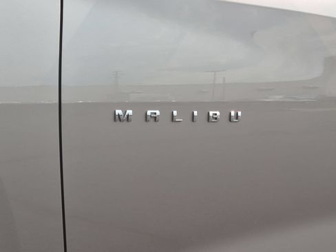 Certified 2022 Chevrolet Malibu LS FWD image 31