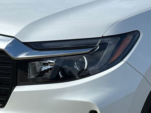 Used 2023 Honda Ridgeline RTL-E image 4