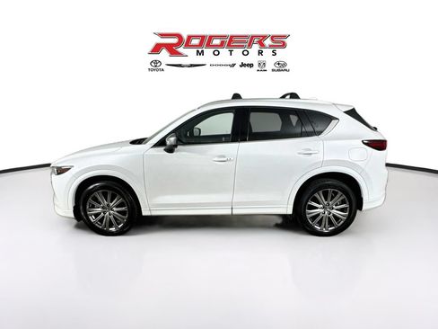 Used 2024 MAZDA CX-5 Signature AWD/4WD image 4