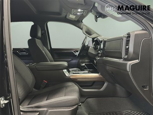 Used 2023 Chevrolet Silverado 1500 RST image 17