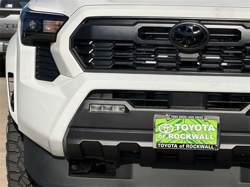 New 2025 Toyota Tacoma TRD Sport image 8