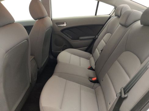 Used 2017 Kia Forte LX FWD image 18