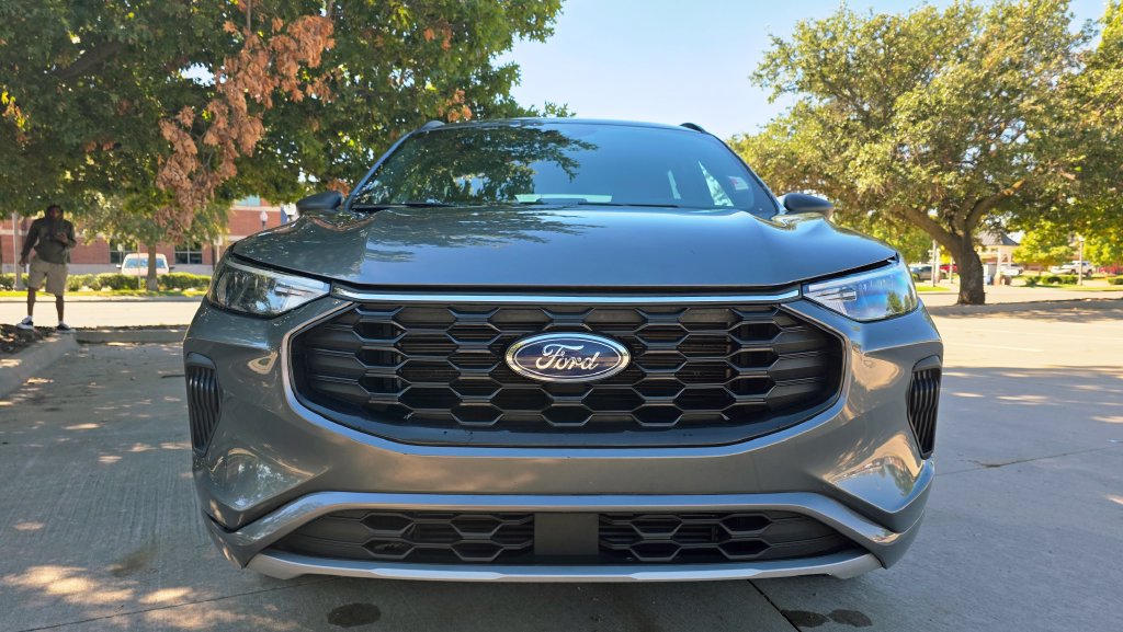 Used 2024 Ford Escape ST-Line AWD/4WD image 25