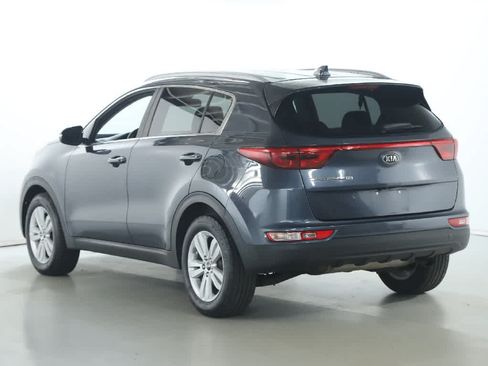 Used 2018 Kia Sportage LX w/ LX Technology Package FWD image 40