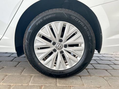 Used 2020 Volkswagen Jetta S w/ Driver Assistance Package FWD image 32