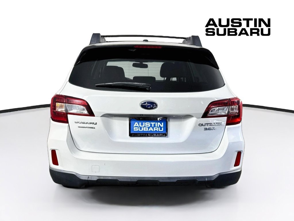 Used 2015 Subaru Outback 3.6R Limited AWD/4WD image 6
