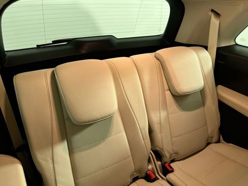 Used 2022 Mercedes-Benz GLS 450 4MATIC image 28