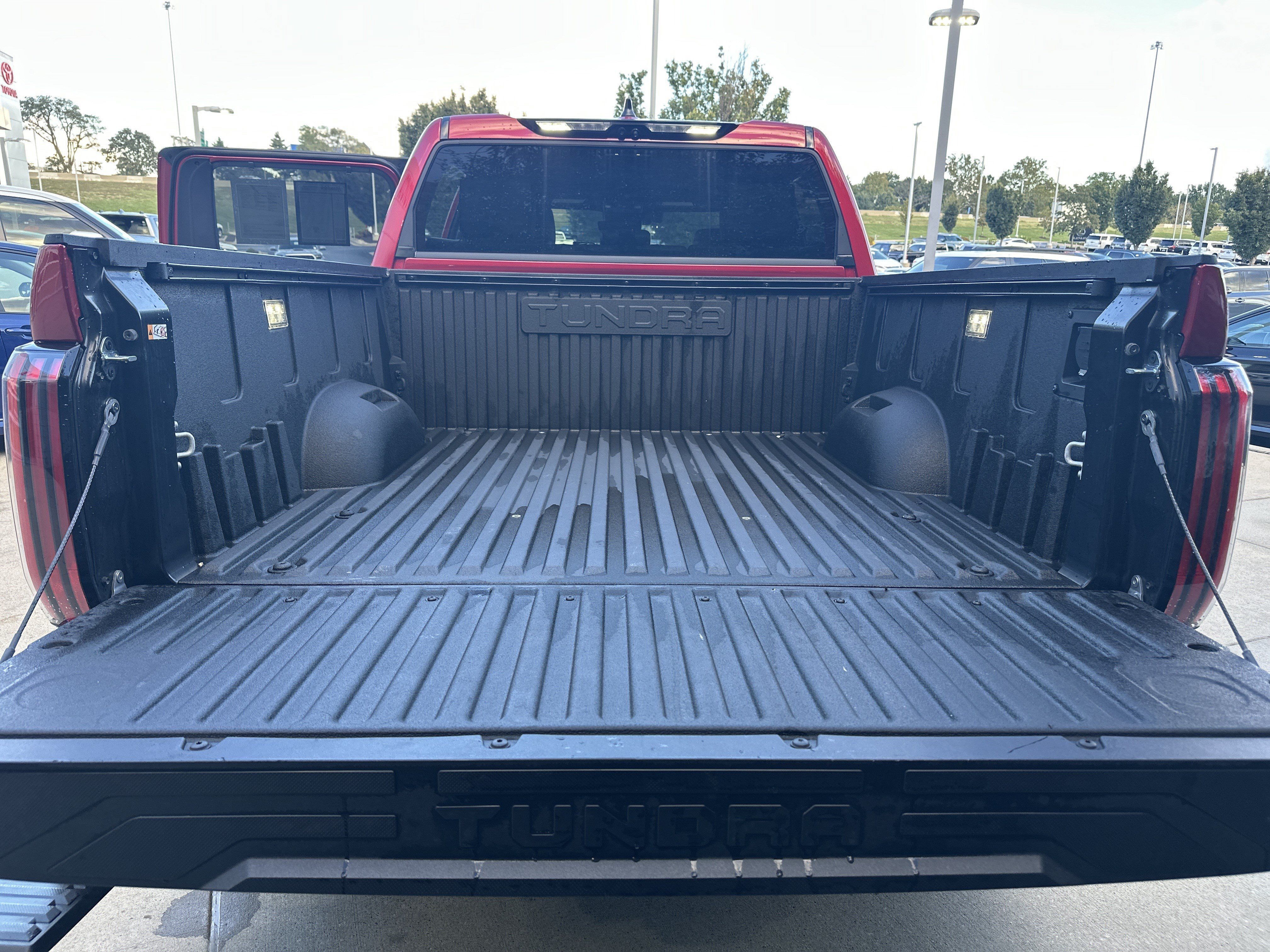 Used 2026 Toyota Tundra Platinum AWD/4WD image 31