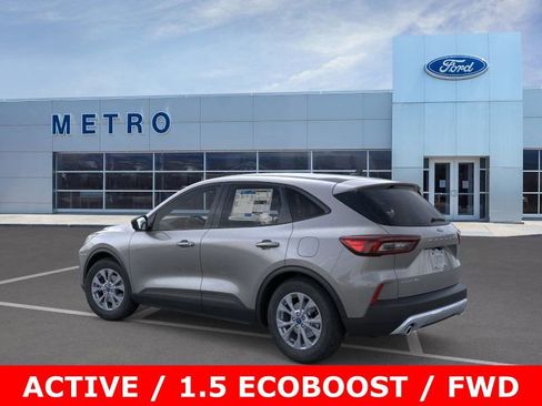New 2025 Ford Escape Active w/ Cold Weather Package image 5