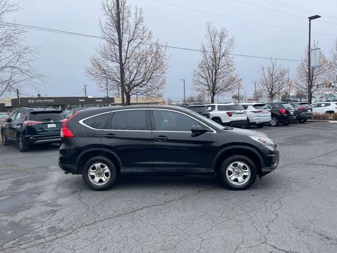 Used 2016 Honda CR-V LX image 8