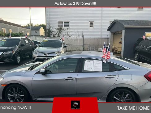 Used 2019 Honda Civic EX image 2