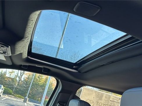 New 2025 Toyota Tacoma TRD Off-Road w/ TRD Off Road Premium Package image 9