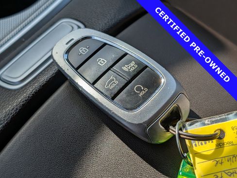 Used 2023 Hyundai Santa Fe SEL Convenience image 36