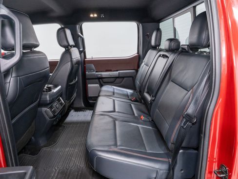 Used 2021 Ford F150 Lariat w/ Equipment Group 502A High image 40