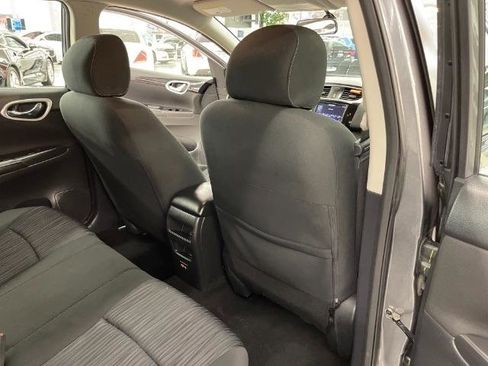 Used 2019 Nissan Sentra SV FWD image 38