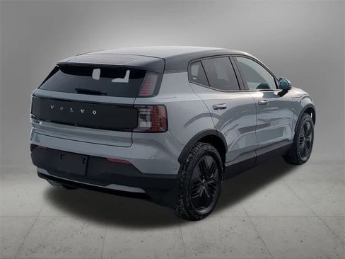 Certified 2026 Volvo EX30 Cross Country Ultra image 6